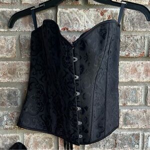 🍒💣 Black goth/ steampunk corset with g-string
